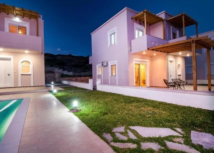 Regina - Double Pool Paradise Villa Lakhania