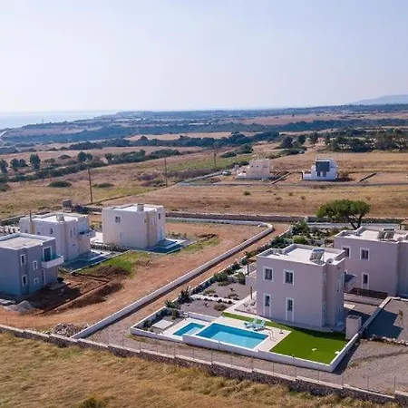 Regina - Double Pool Paradise Villa Lachania