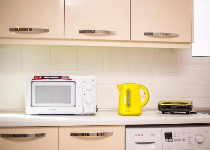 Regina - Double Pool Paradise فيلة لاخنيا